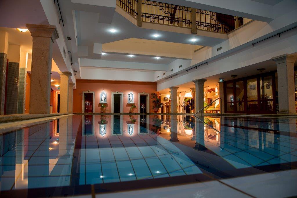 Egri Korona Borház és Wellness Hotel Demjén Exterior foto