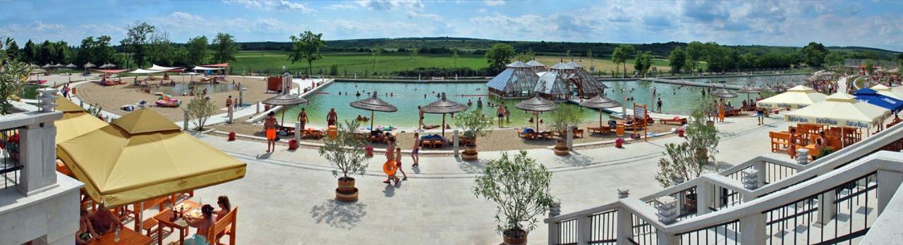 Egri Korona Borház és Wellness Hotel Demjén Exterior foto