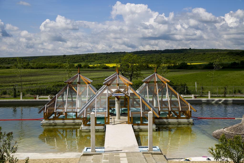 Egri Korona Borház és Wellness Hotel Demjén Exterior foto